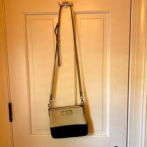Small Kate Spade crossbody bag-cream and tan